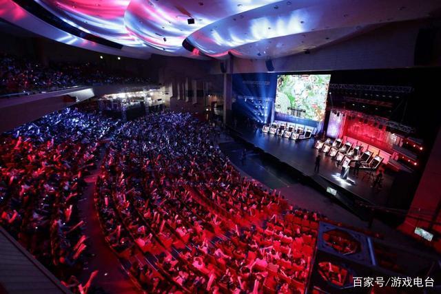 以德里克 以德里克