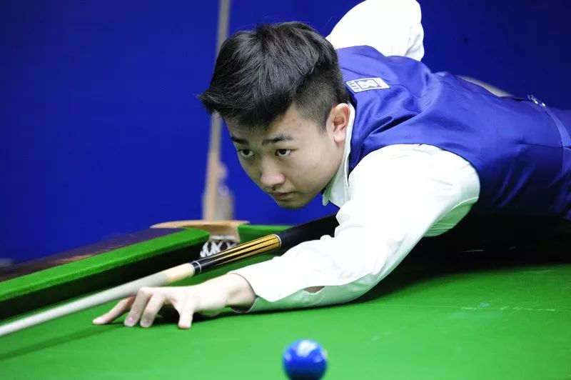 生代中场的 生代中场的